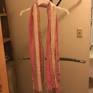 Crinkle Scarf